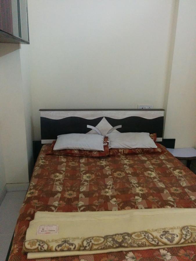 Comfortable Living Nova Bombaim Exterior foto